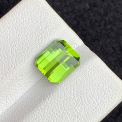 3.35 Carats Peridot Stone Pixel Cut