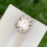 5.70 Carats Natural Topaz Gemstone