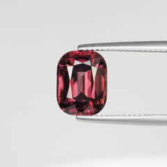 5.78 Carats Peachy Red Zircon Stone