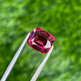4.20 carats Purplish Pink Garnet Stone
