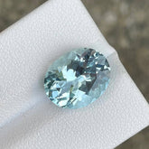 5.65 Carats Blue Aquamarine Oval Stone