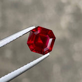 1.68 Carats Vibrant Red Garnet Stone