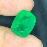 12.20 Carats African Emerald Gemstone