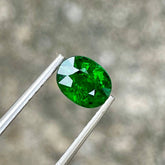 1.47 Carats Green Tsavorite Oval Garnet