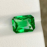 vivid-green-natural-tsavorite-garnet-2-98ct-tanzania