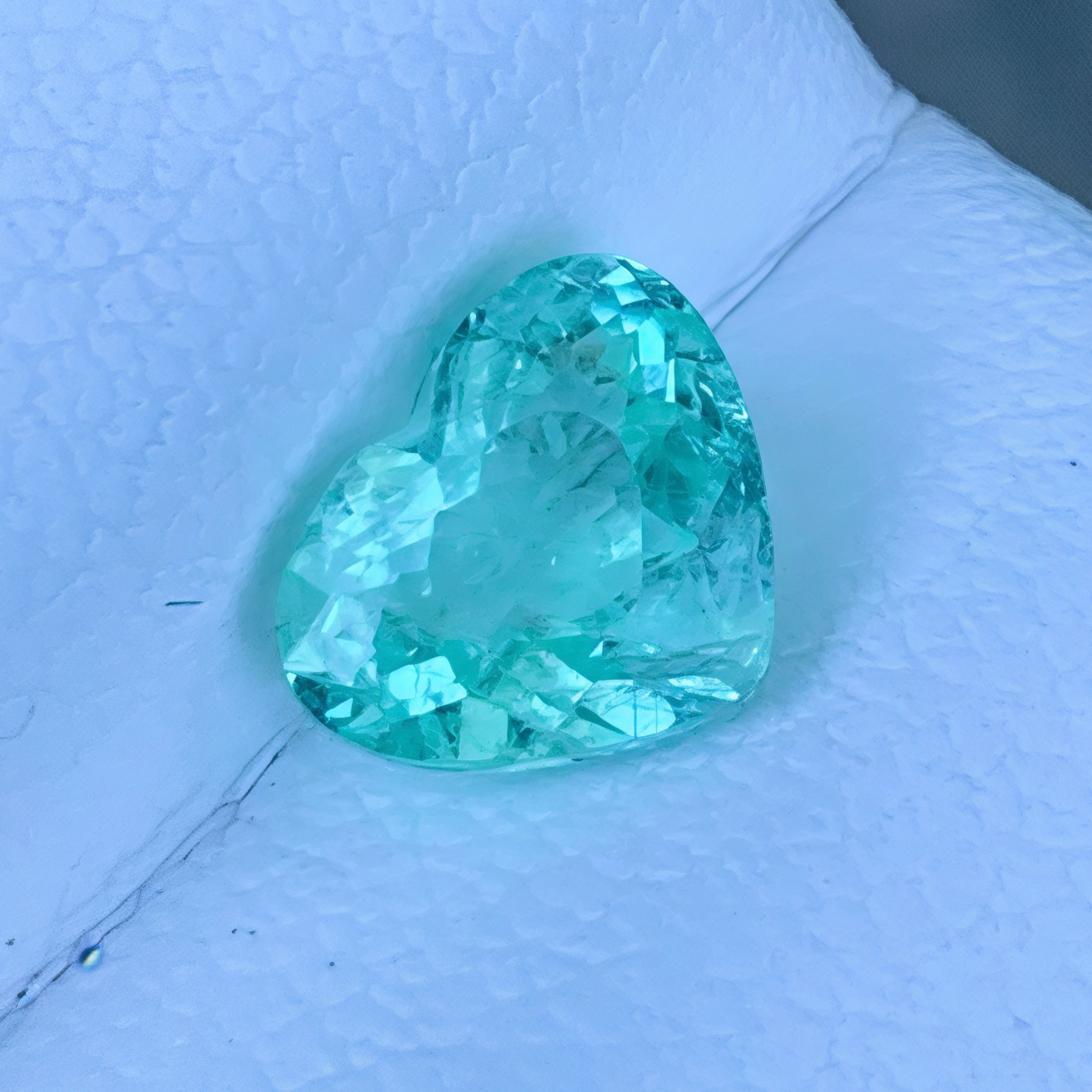 0.89Ct AIG Paraiba Tourmaline
