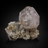 Focal Window Quartz on Calcite