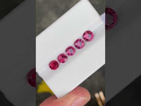 2.41 carats 5 Piece Pink Spinel Lot