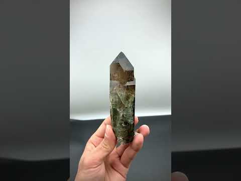 Vibrant Smoky Brown Pointed Terminated Quartz Crystal from Pakistan