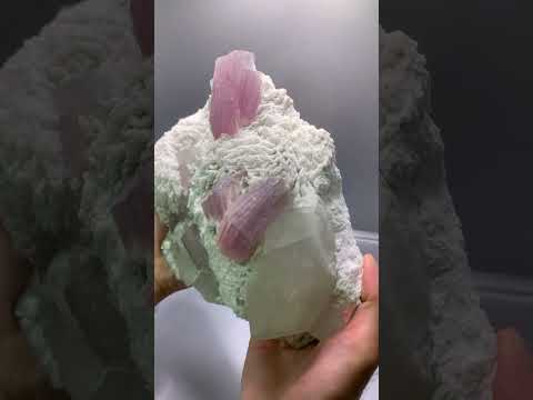 Lepidolite Crystals on Cleavelandite