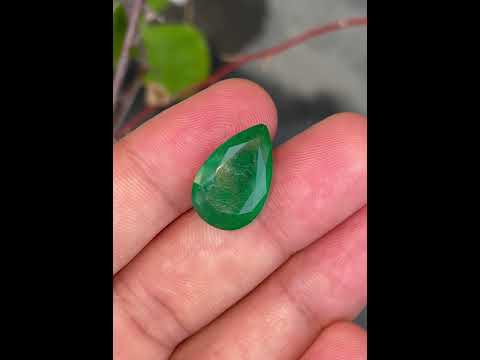 10.92 Carats Zambian Emerald Gemstone