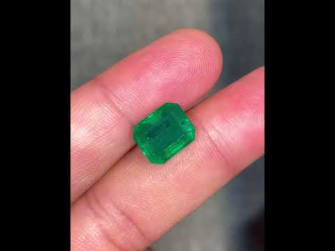5.33 Carats Zambian Emerald Gemstone