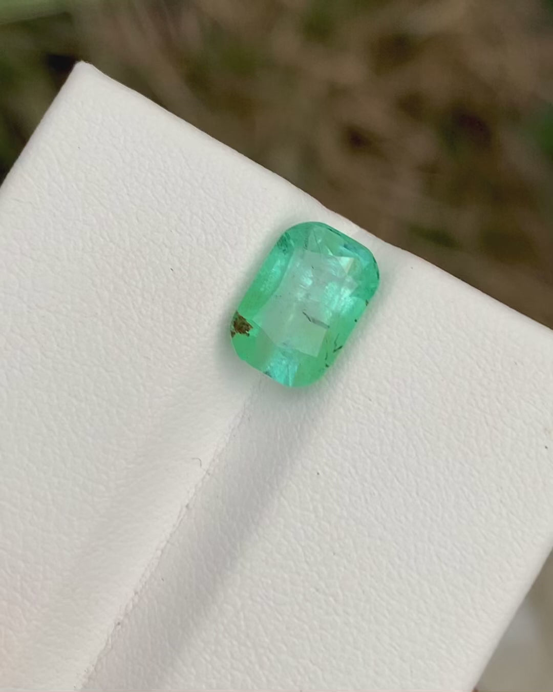 Natural Afghani Emerald Gemstone