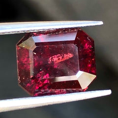 3.7ct Loose Rhodolite Garnet