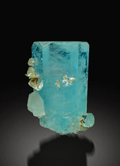 Beryl var. Aquamarine