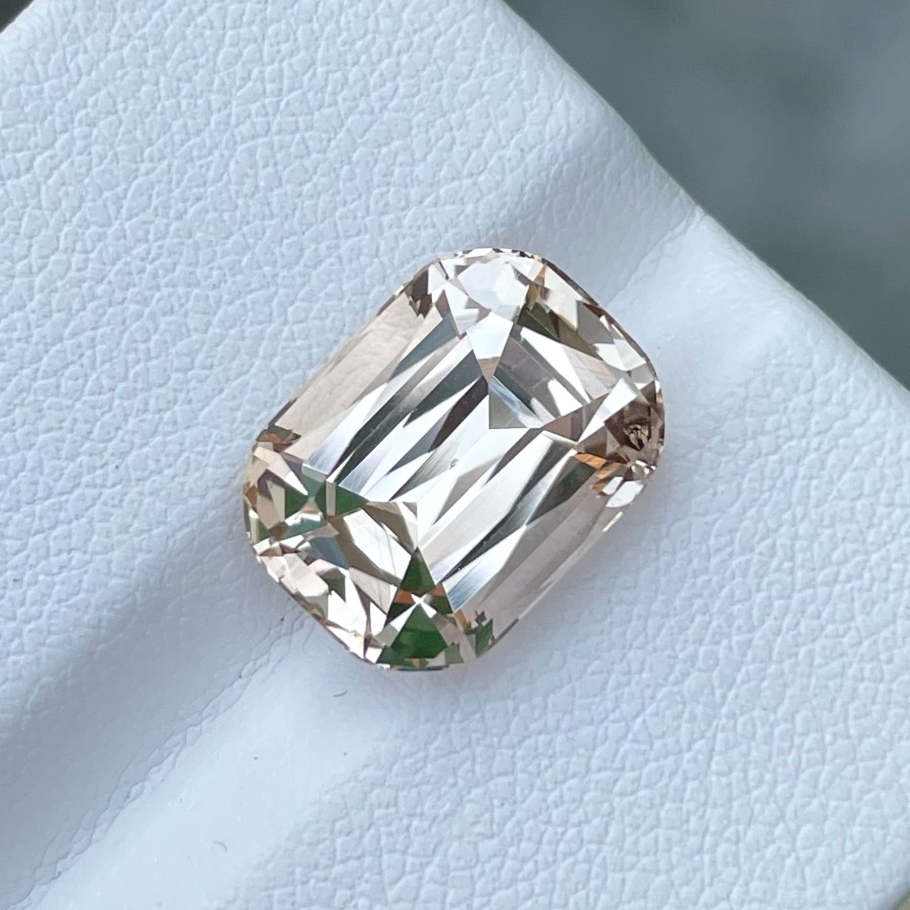 Light Golden Natural Loose Topaz