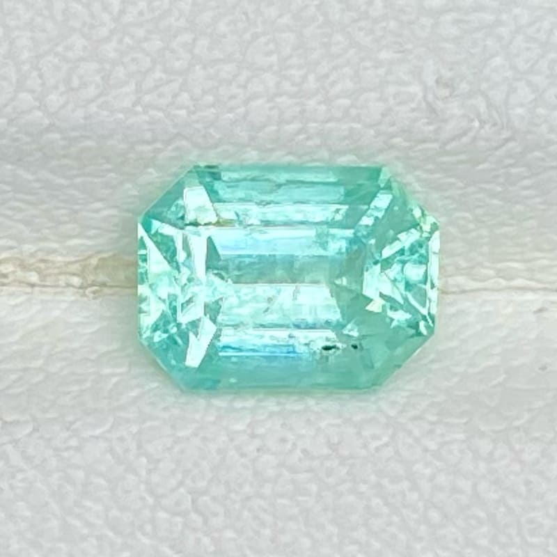 Mint Green Emerald - 1.35 carats