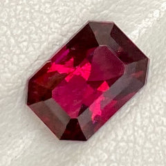 2.30 Carats Garnet