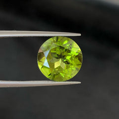 round cut peridot
