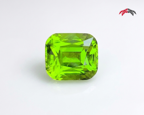 Peridot Crystal Meaning and price