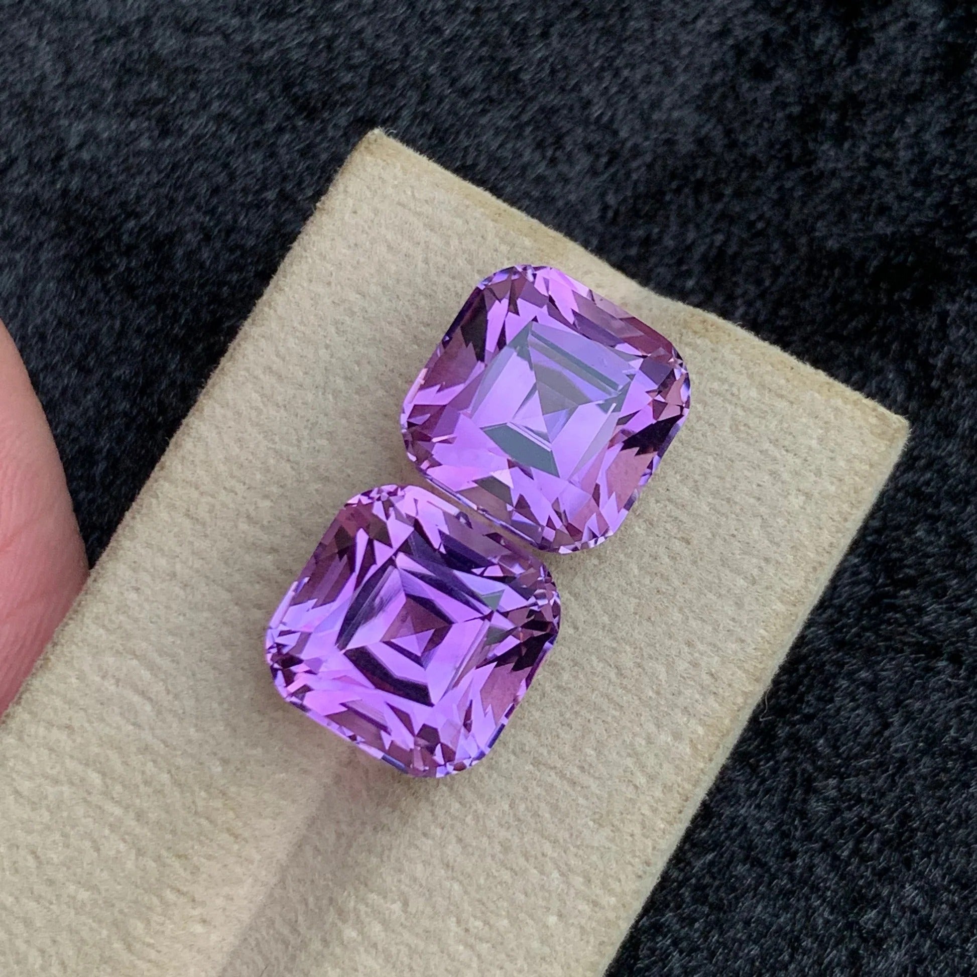 18.35Ct Pink Purple Amethyst Pair