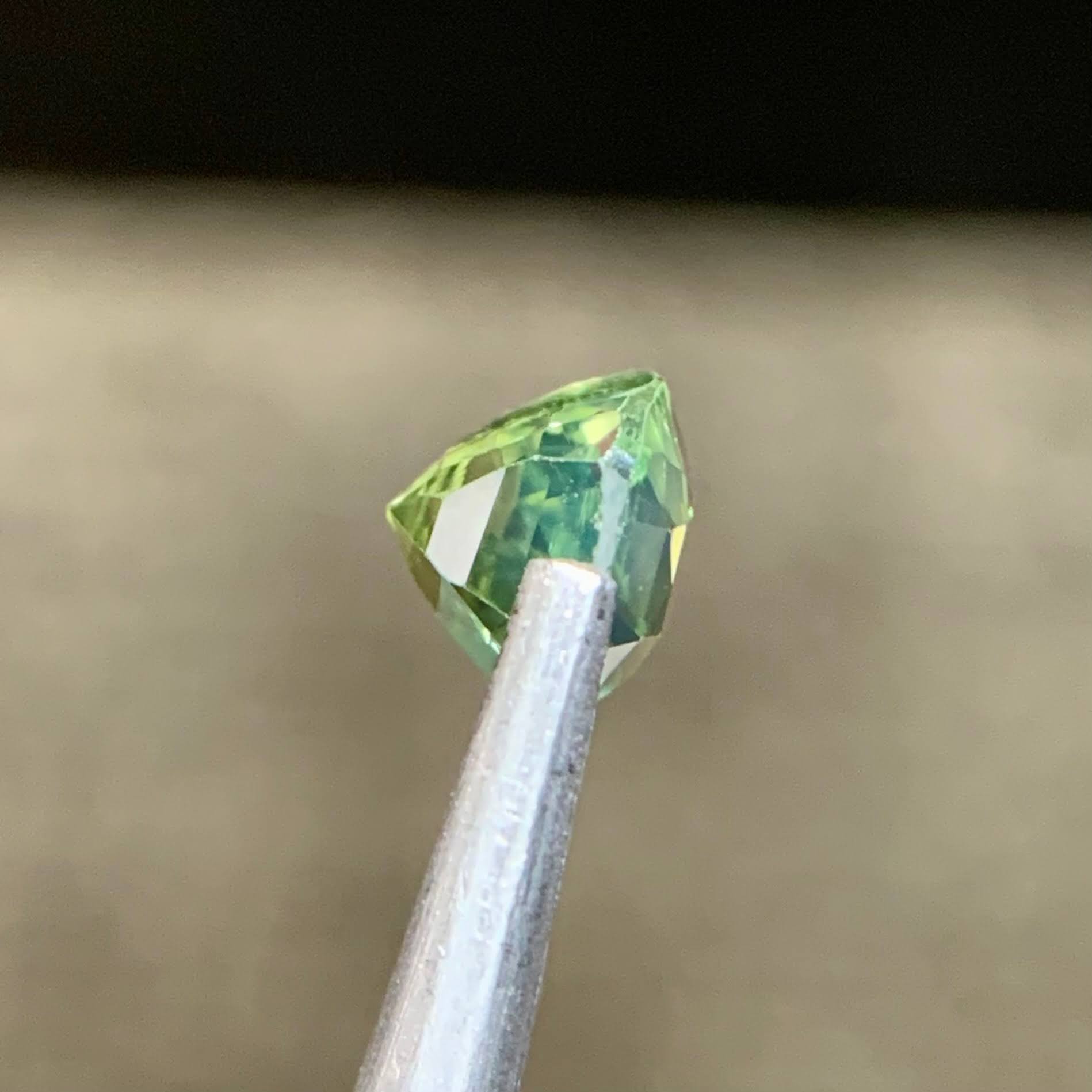 1.47ct Bi-Color Sapphire Cushion Cut 