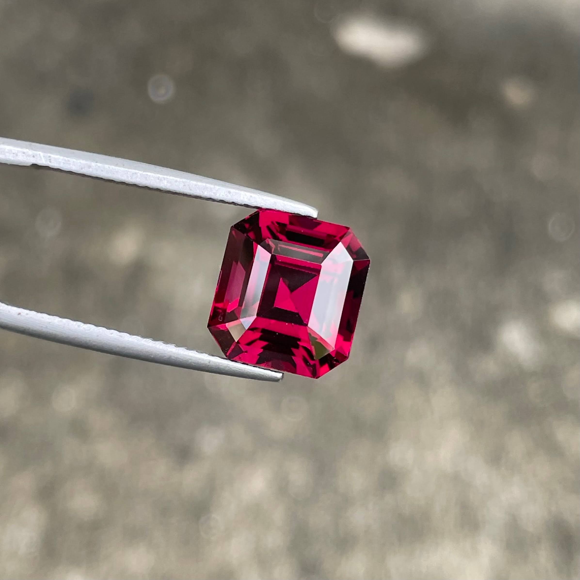 10.12ct Fine Red Garnet