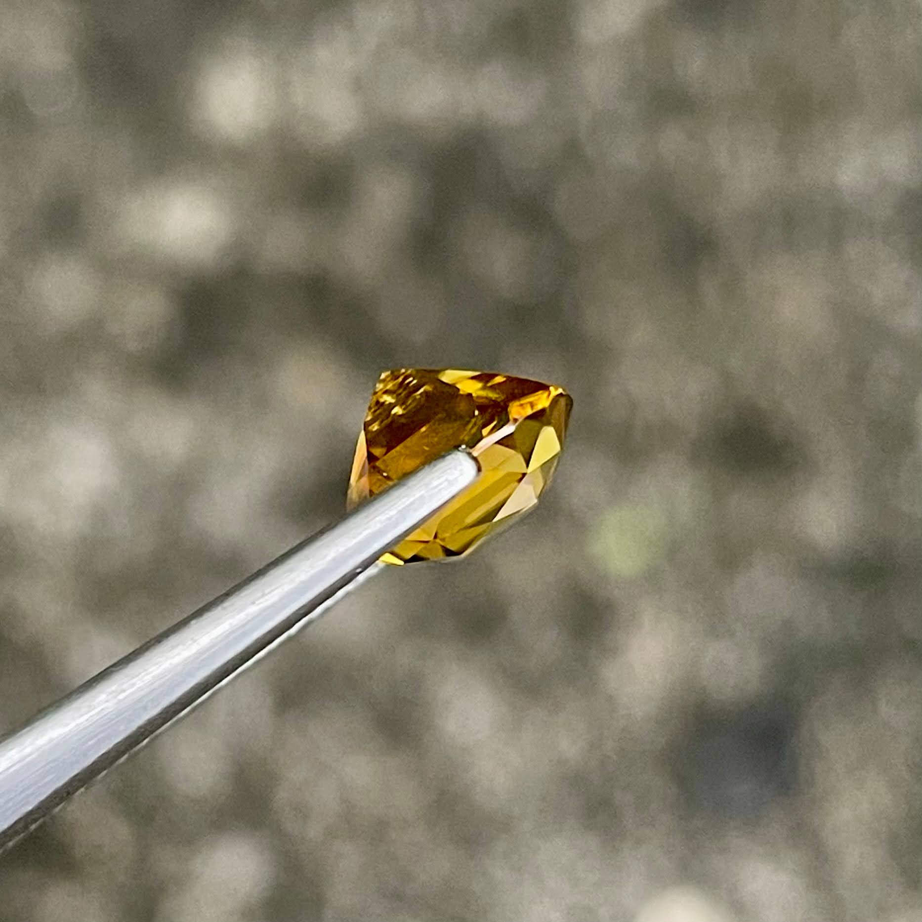 5.38 carats Fine Quality Yellow Zircon