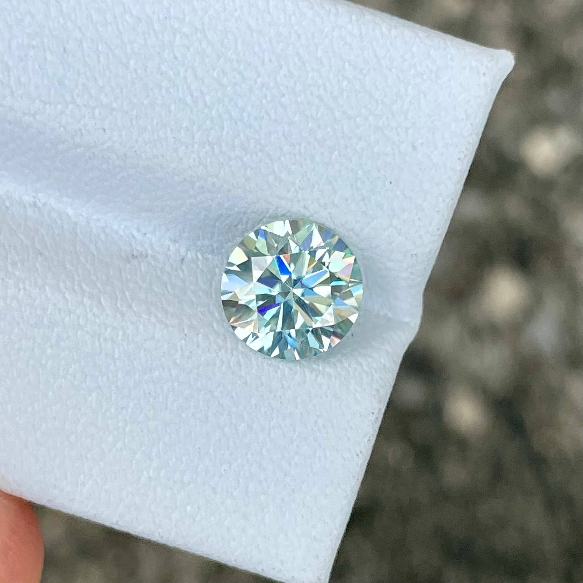 1.85 Carats Round Lab Grown Moissanite