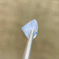 opalescent-sapphire-4-14ct-sri-lanka