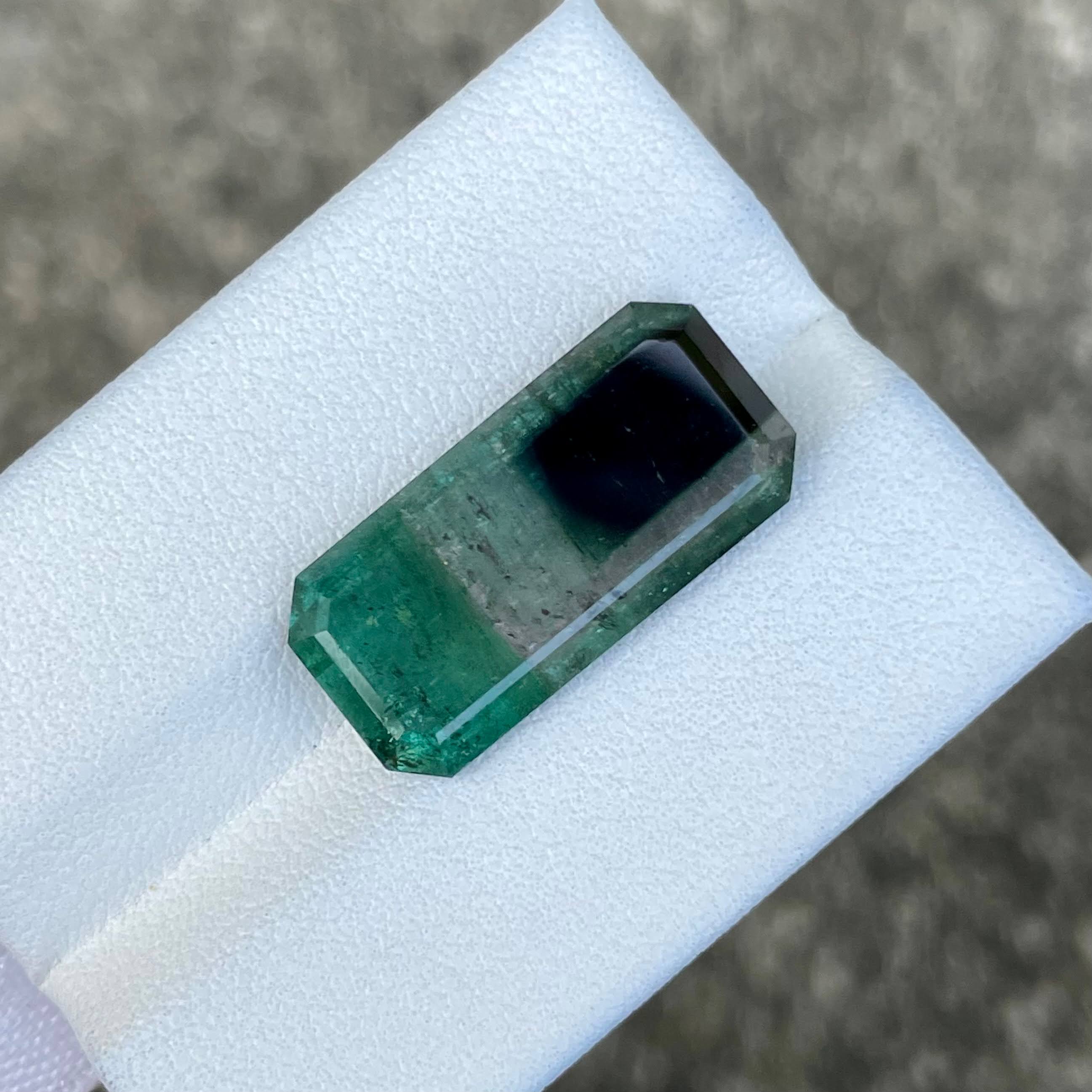 10.94 Carats Tricolor Tourmaline Stone