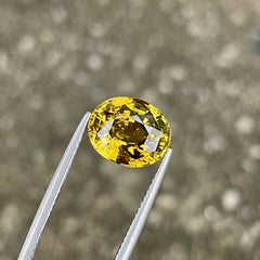 5.02 Carats Yellow Chrysoberyl Stone