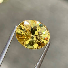 bright-yellow-zircon-2-91ct-madagascar
