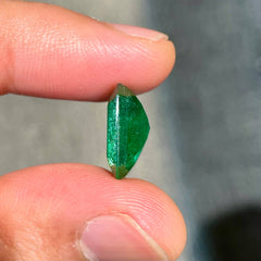 8.70 Carats Zambian Emerald Gemstone