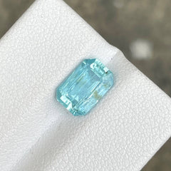 1.92 Carats Blue Aquamarine Gemstone