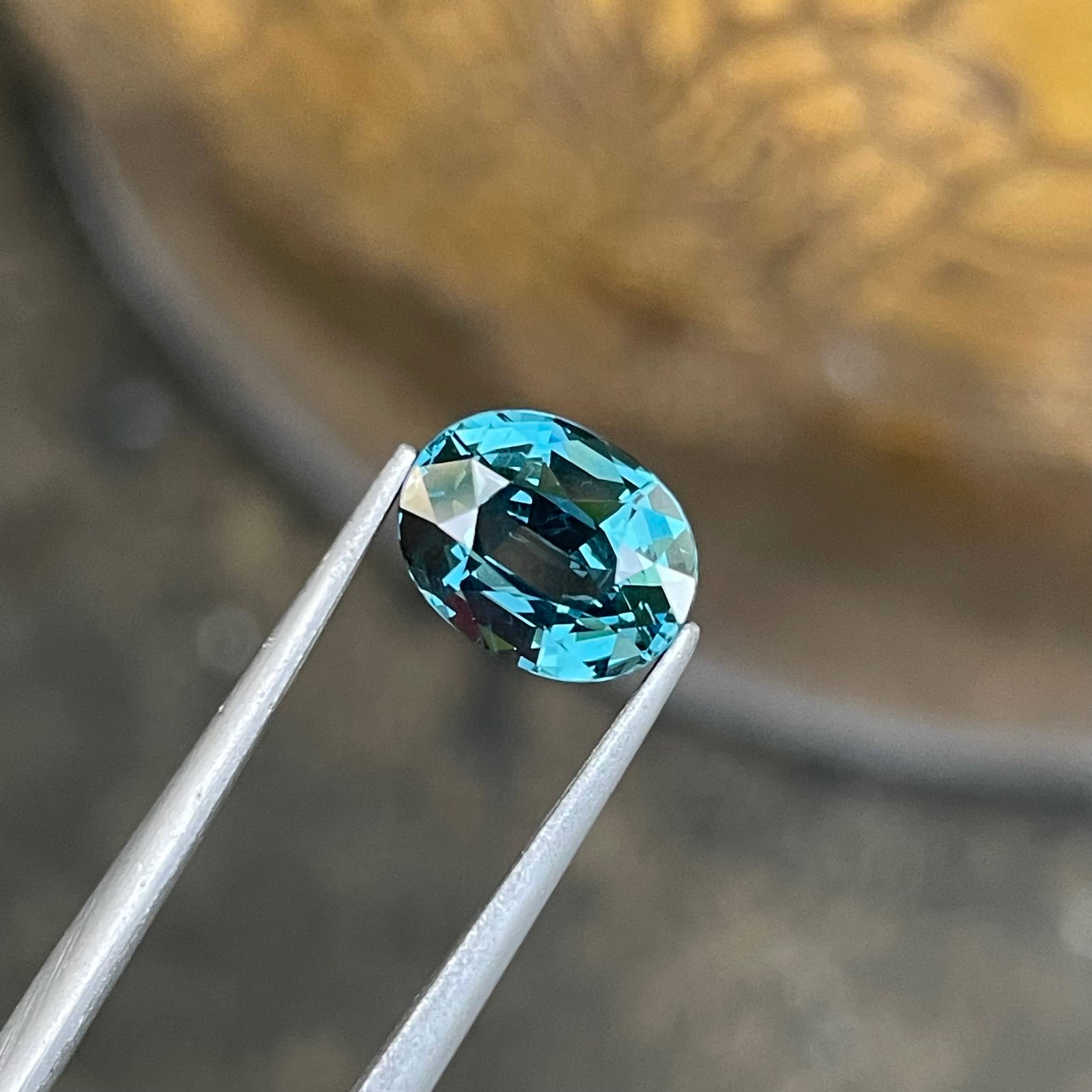 2.53 Carats Teal Blue Spinel Gemstone