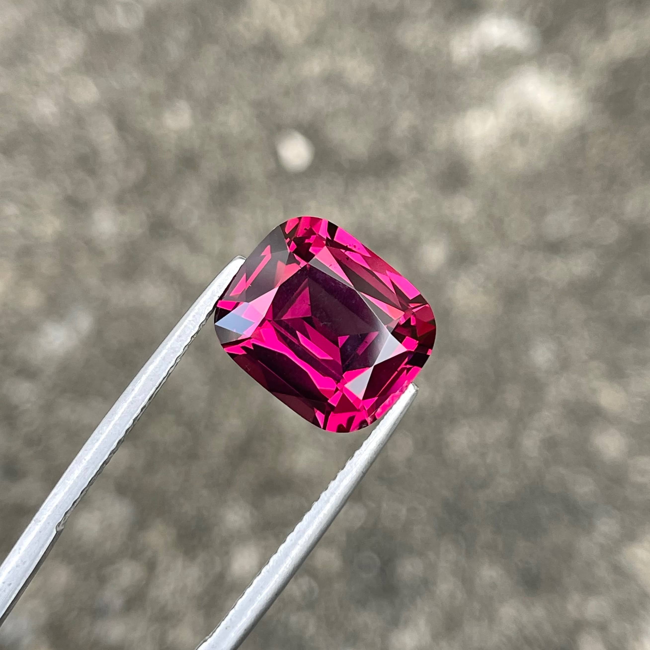 8.49 Carats Vibrant Pink Garnet Stone