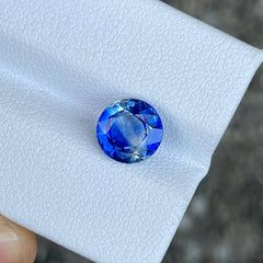 2.77 Carats Bi color Round Sapphire