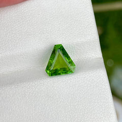 2.50 Carats Green Tourmaline Gemstone