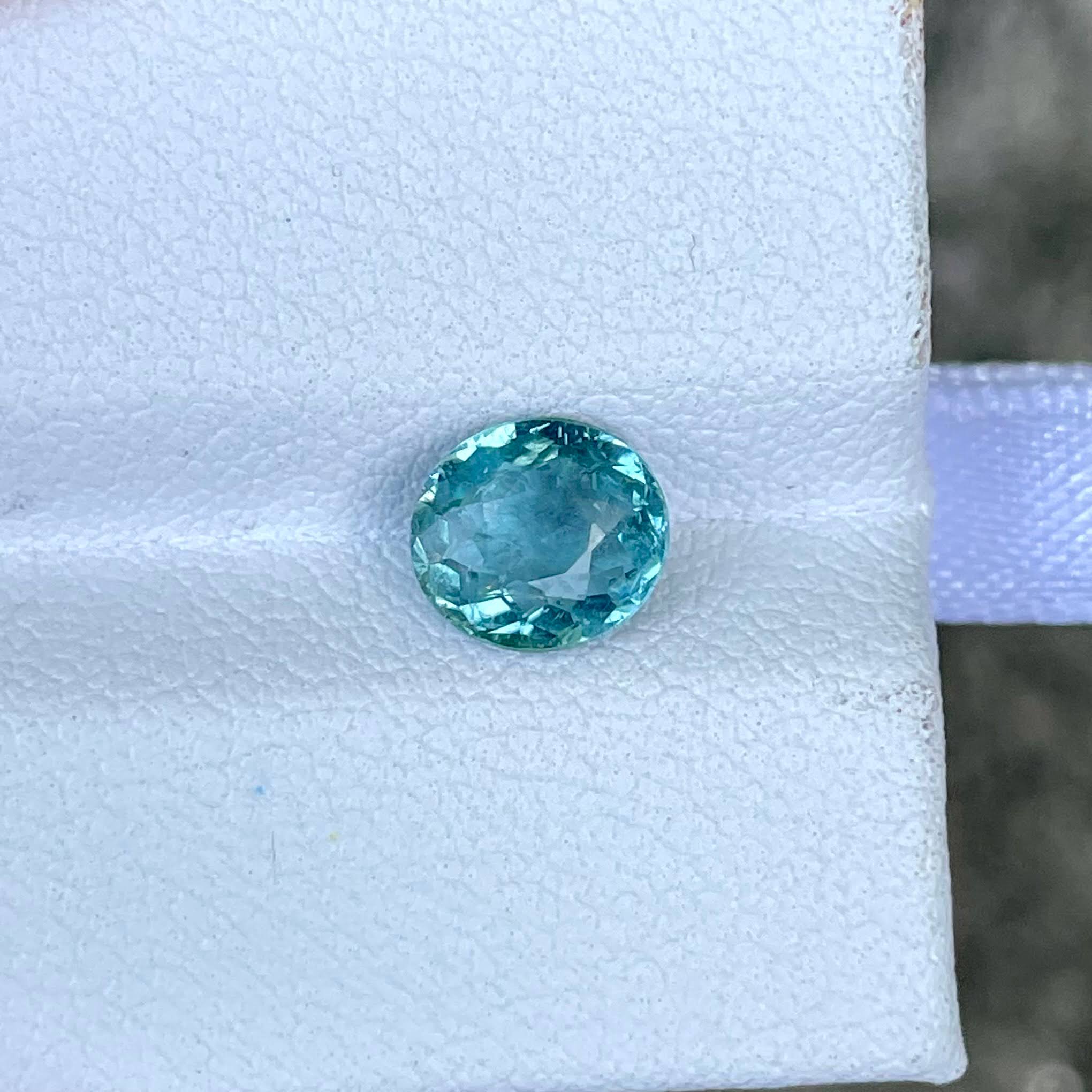 1.25 Carats Paraiba Tourmaline Stone