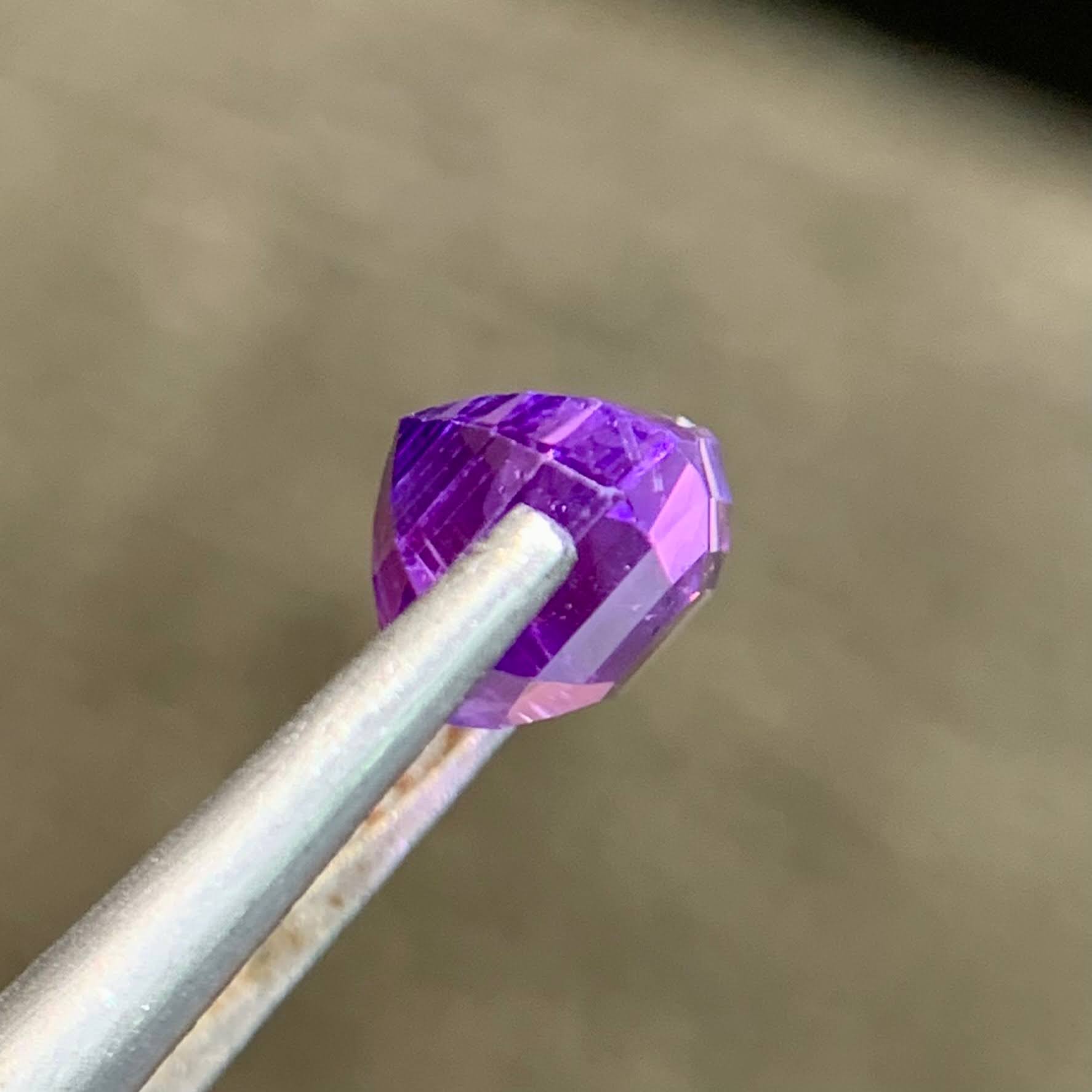 gia-violet-sapphire-3-07ct-sri-lanka