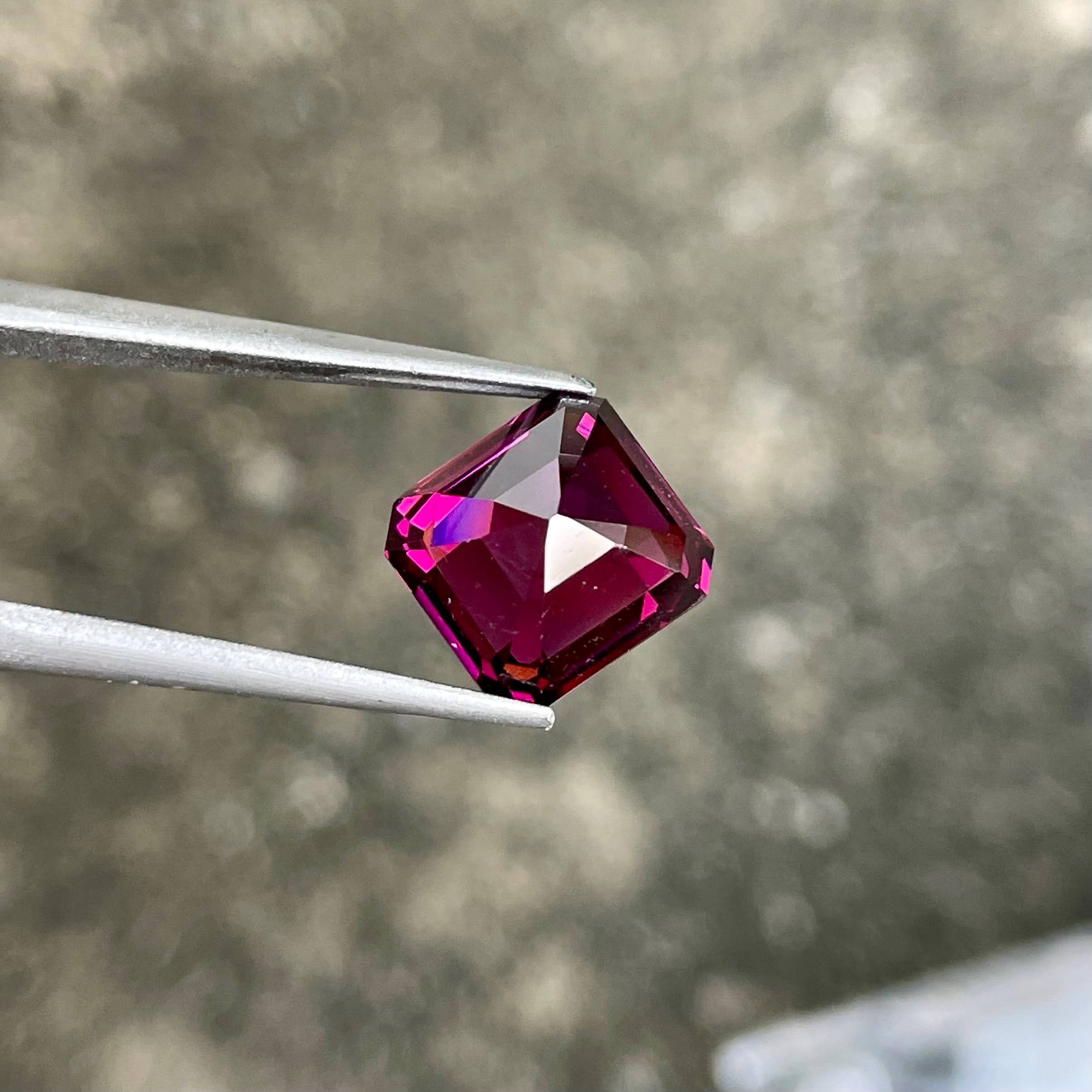 5.31 Carats Purplish Pink Garnet Stone