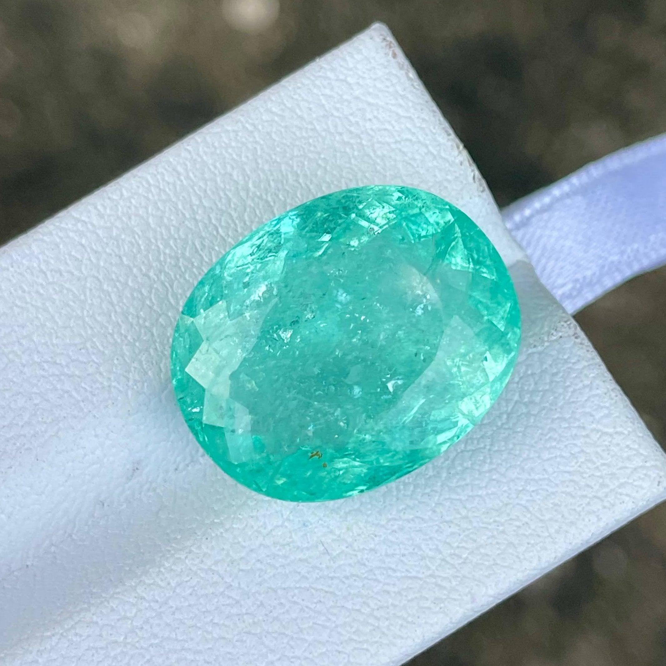 19.02 Carats Paraiba Tourmaline Stone