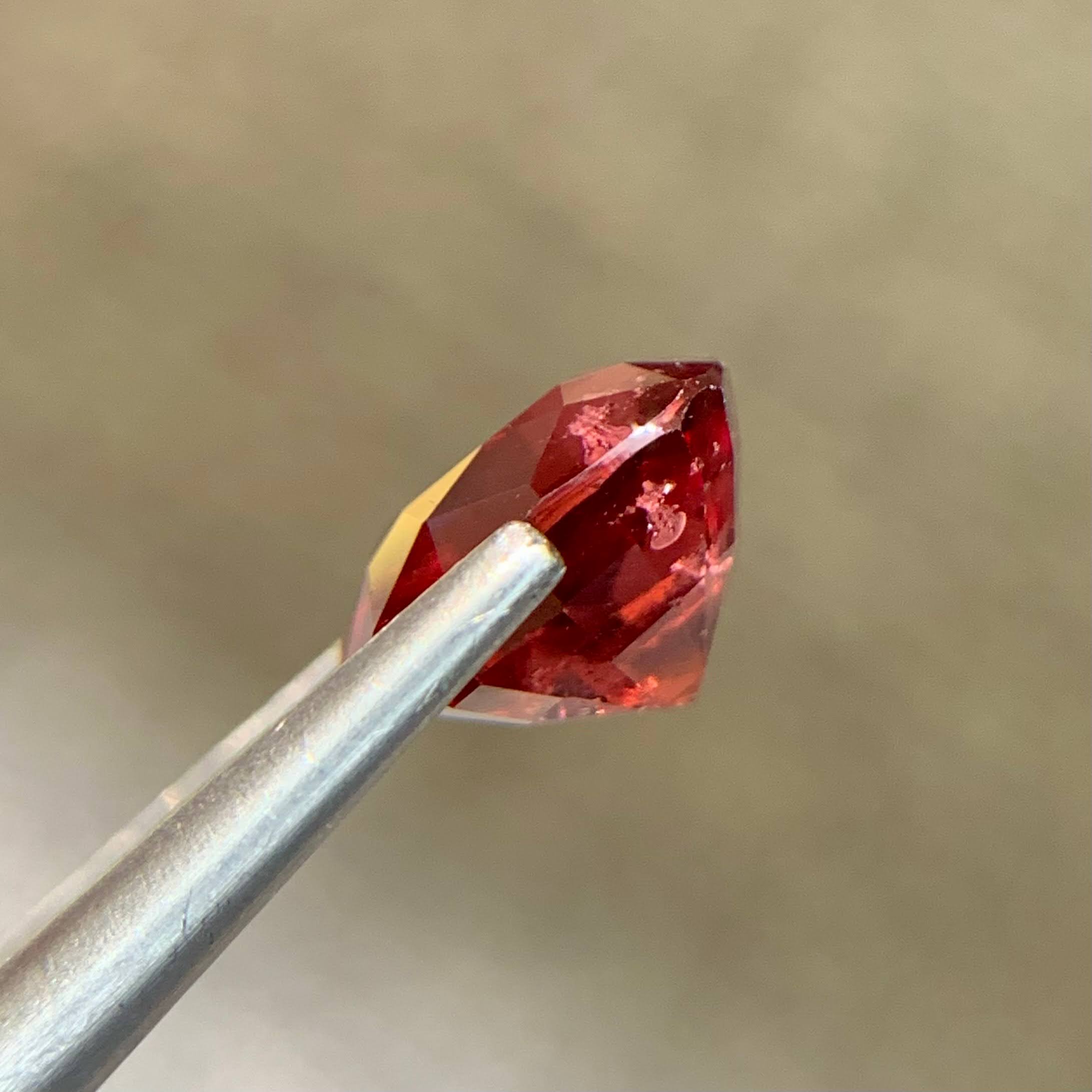 reddish-peach-spinel-3-47ct