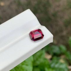 4.30 Carats Reddish Pink Garnet Stone