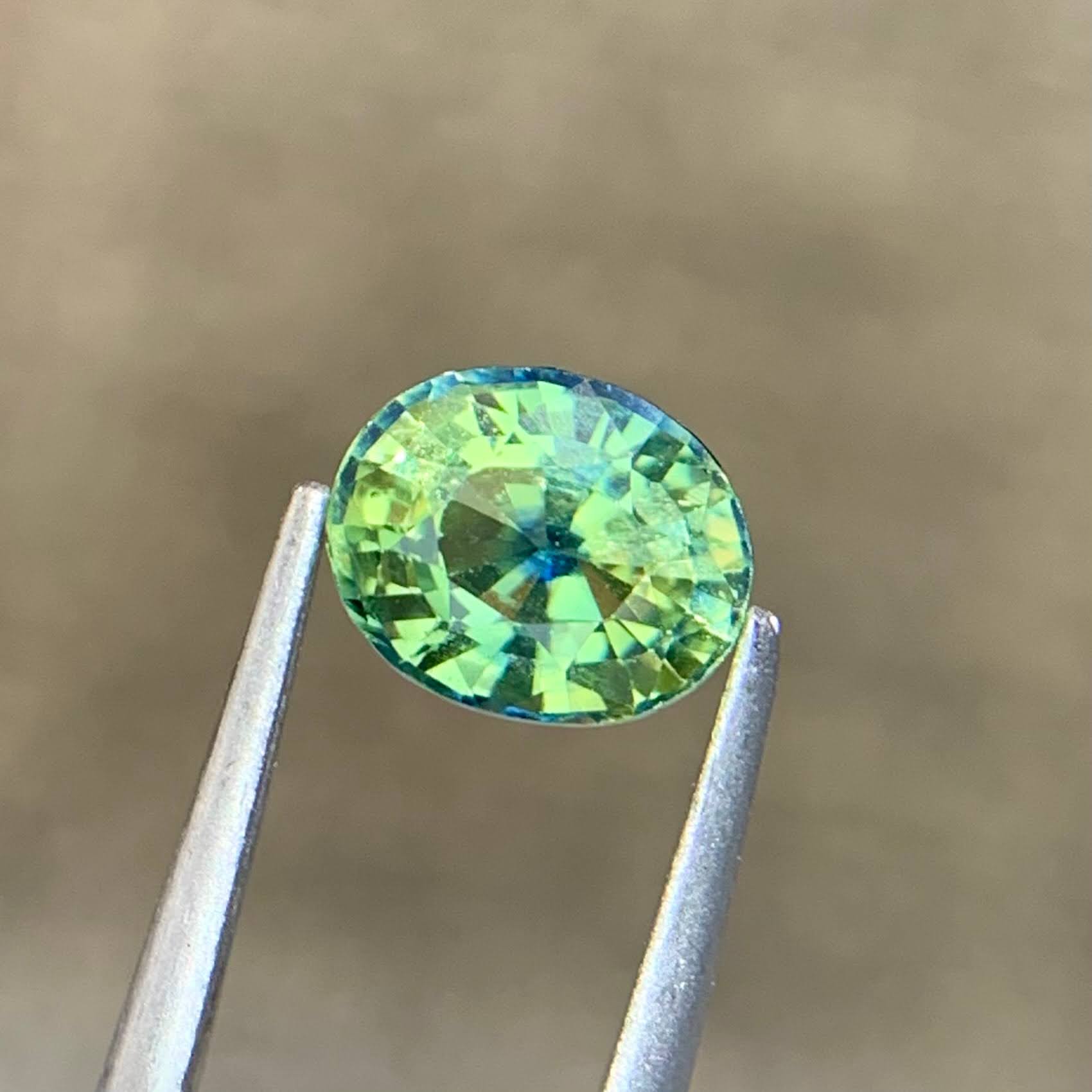 1.21ct Natural Parti Sapphire Oval