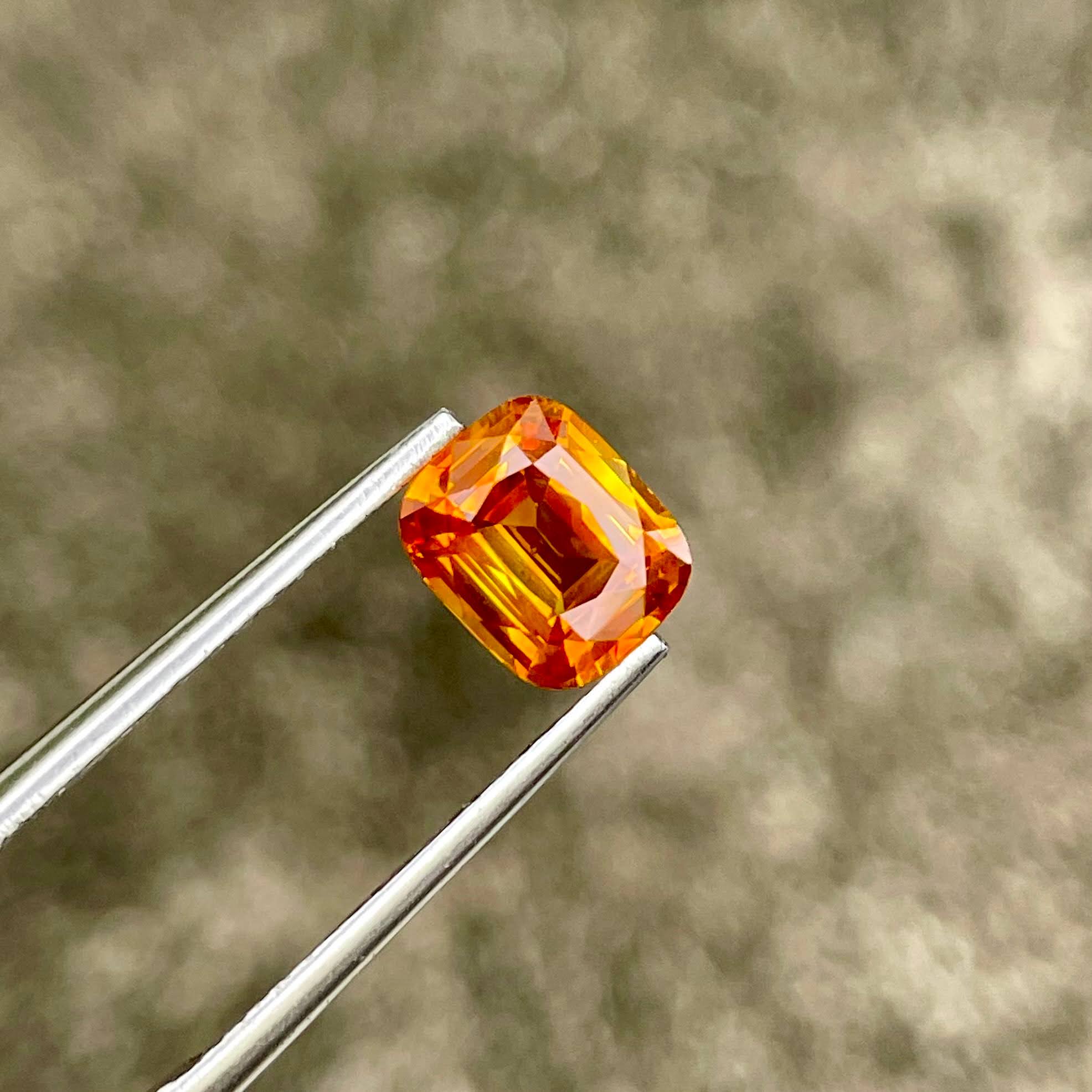 1.65 Carats Orange Sapphire Gemstone