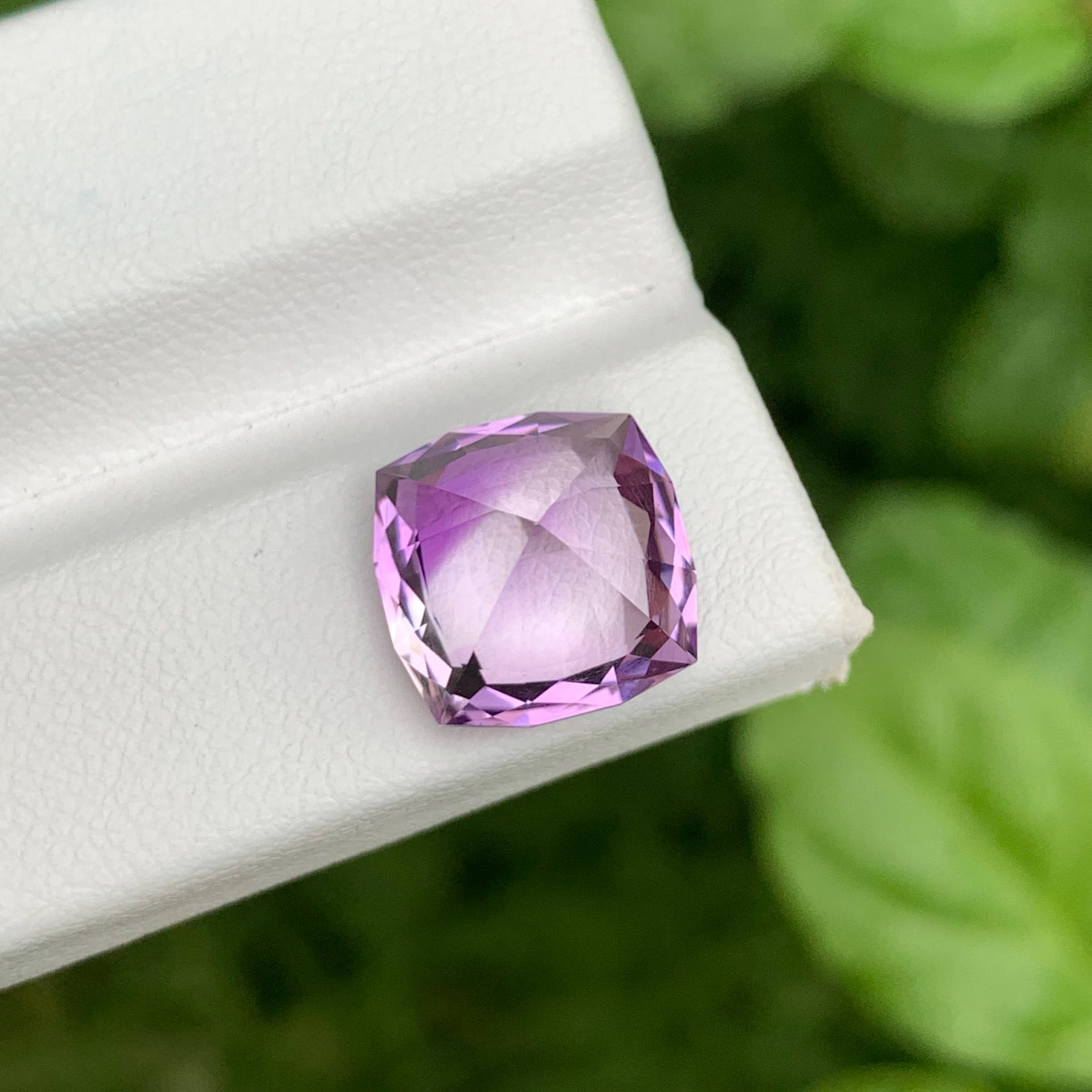 5.55 carats Rose de France Amethyst