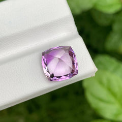 5.55 carats Rose de France Amethyst