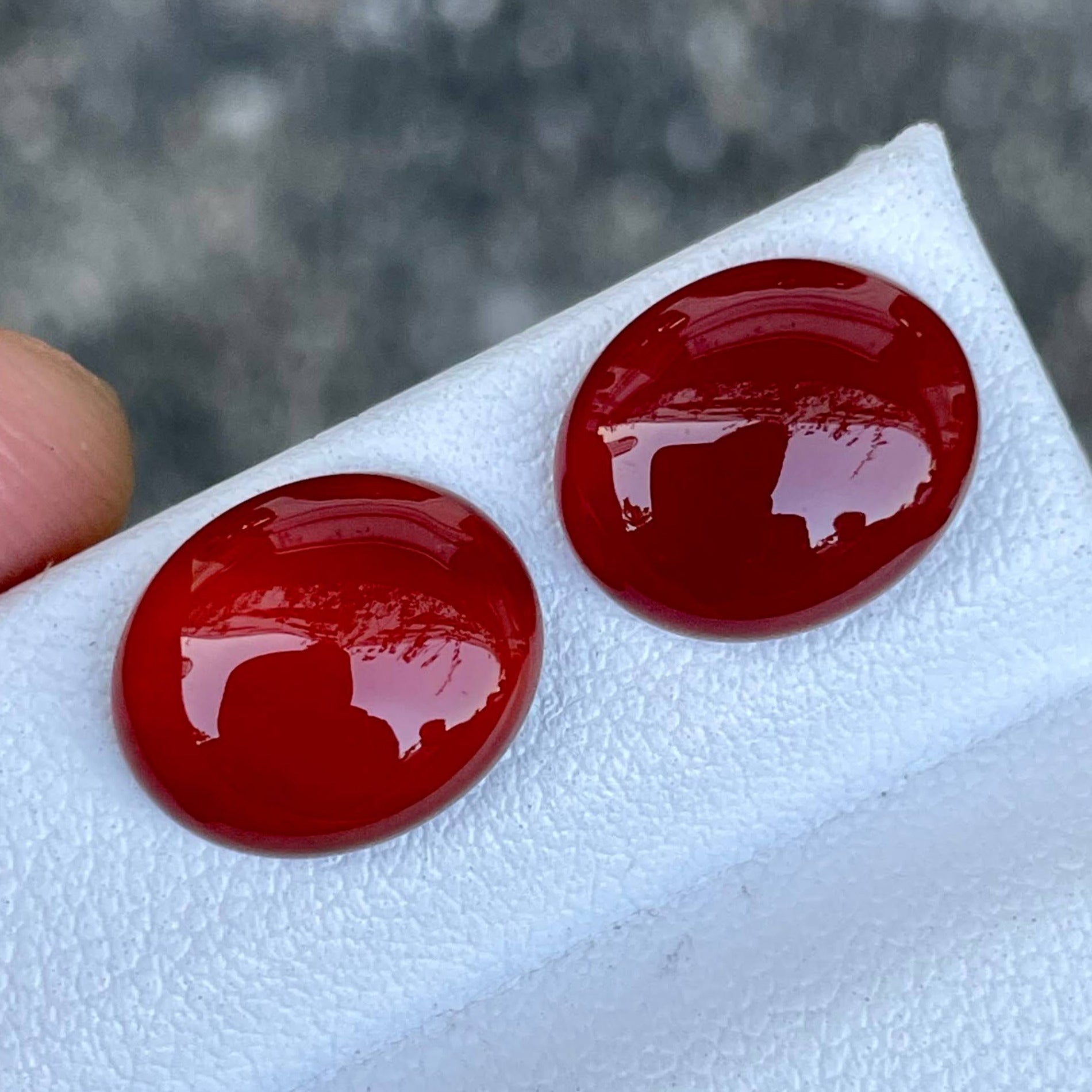 6.90 Carats Red Carnelian Stone Pair